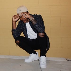 Meet your Posher, Jay